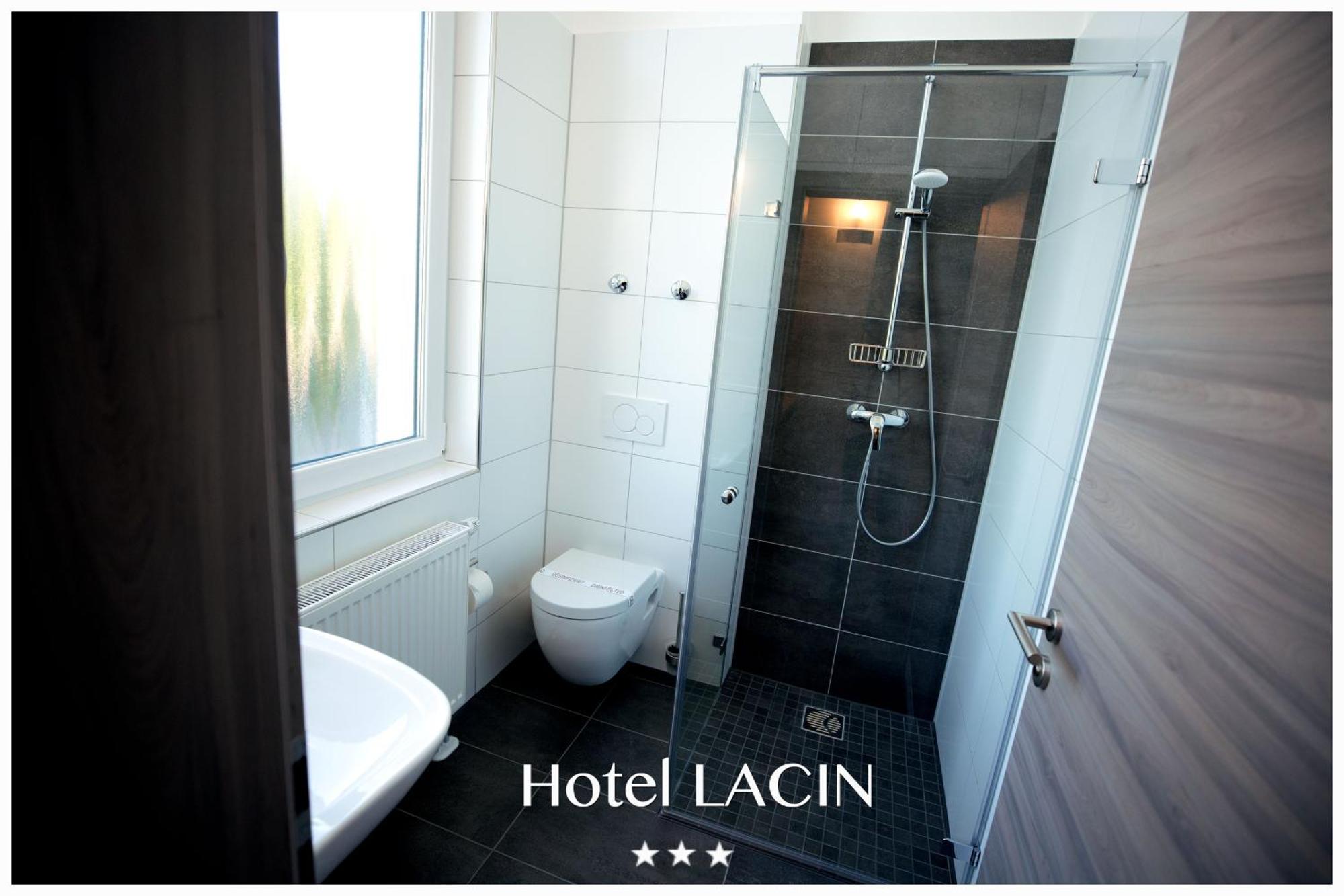 Hotel Lacin Núremberg Exterior foto